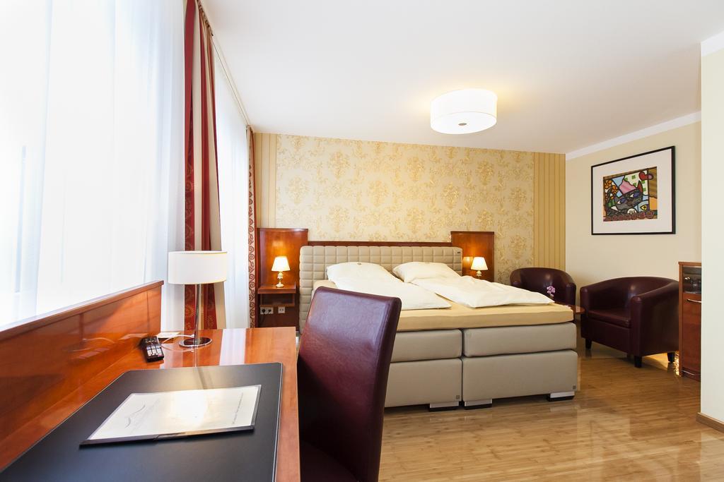 לנגנפלד Hotel Am Berliner Platz חדר תמונה